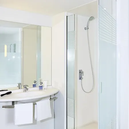 Ibis Budget Genève Petit-lancy * Lancy
